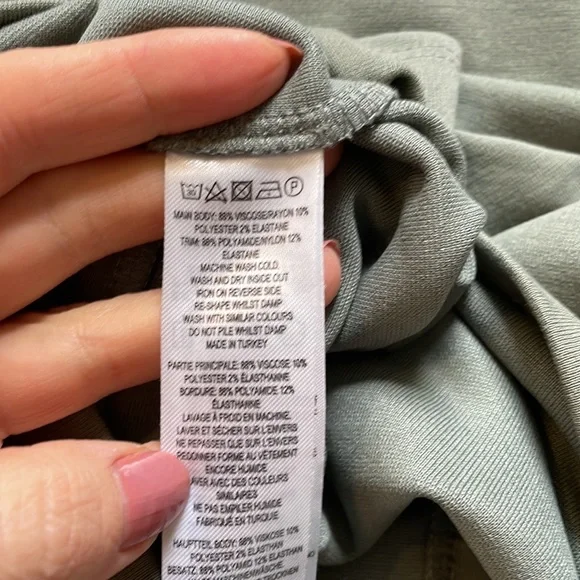 French Connection dress like new with mesh details - Picture 8 of 10